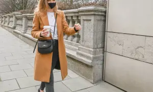 Jak stworzyć idealny outfit na miasto? Modne stylizacje na każdą okazję